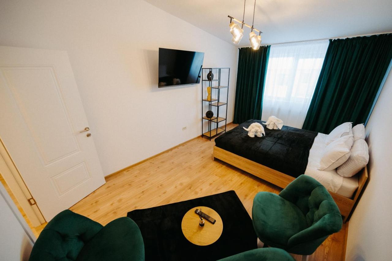Modern Loft One Apartment Suceava Exterior photo